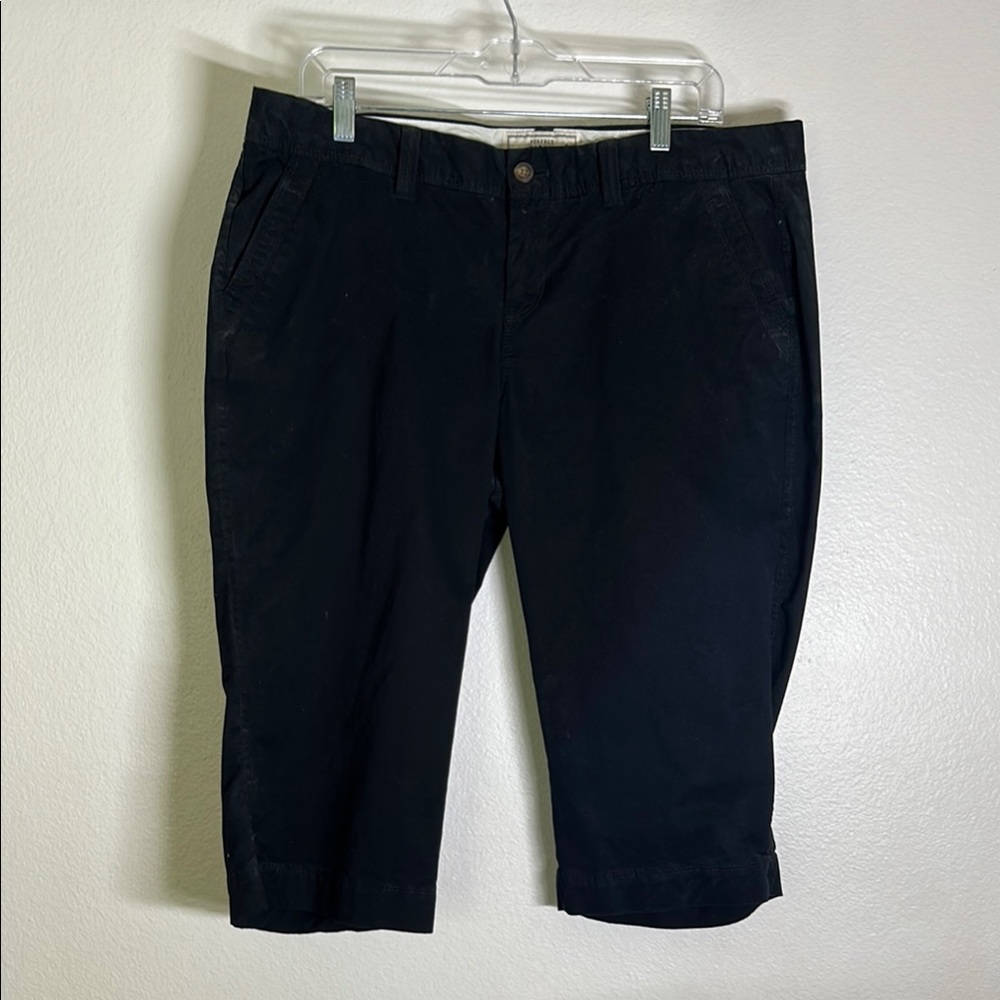 Old Navy Women's Black Bermuda Shorts